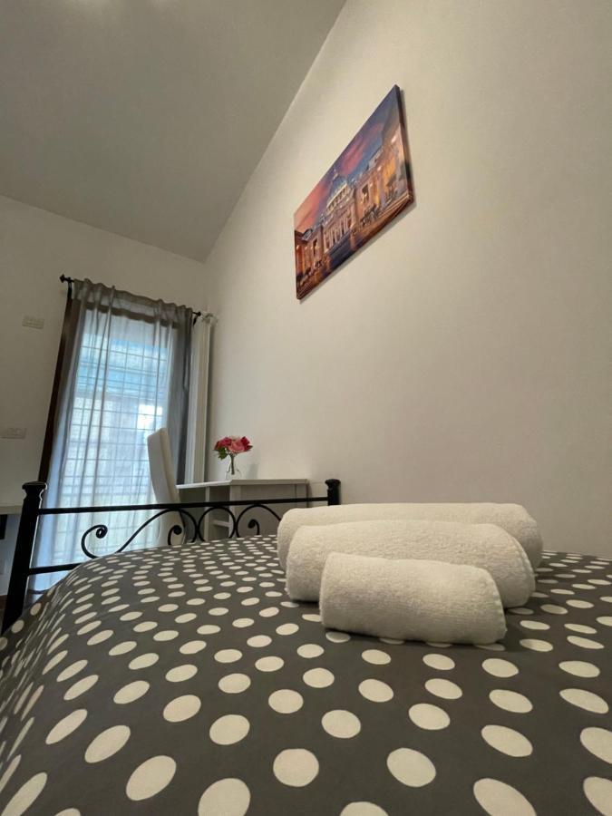 Apartament Casa Rosa Rzym Zewnętrze zdjęcie